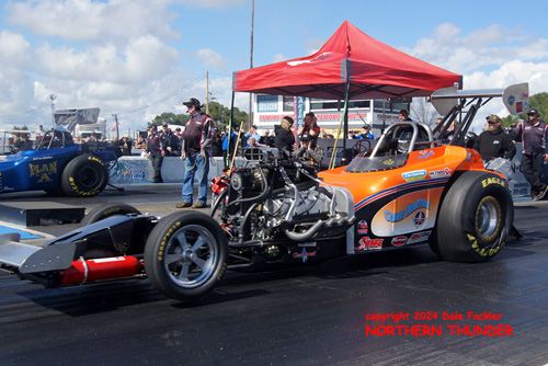 Lyle Greenberg (near lane) vs 
Johnny West (far lane) - AA/FA